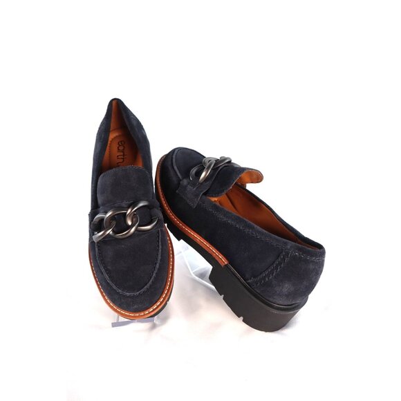 Earth Women's Suede Loafers with Chain Detail Size 8 - Picture 3 of 7